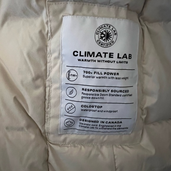 Aritzia - Babaton, St. Moritz Parka - Picture 6 of 15